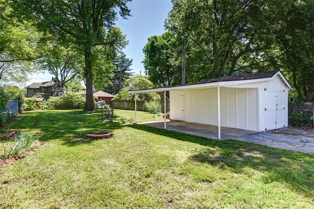1795 S Norwood Ave, Independence, MO 64052 - view of yard featuring a carport