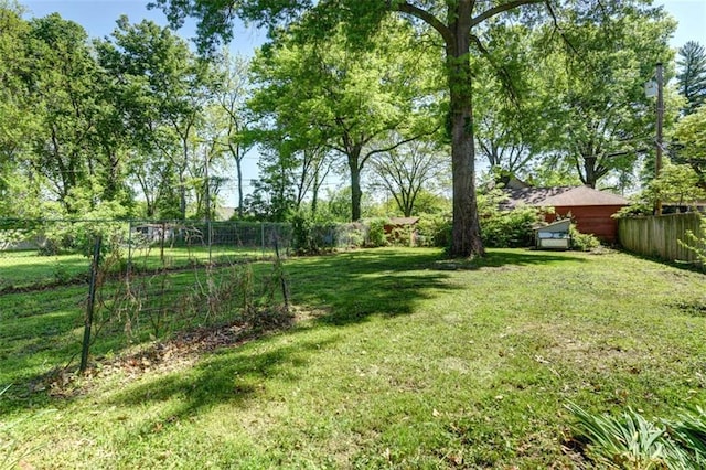 1795 S Norwood Ave, Independence, MO 64052 - view of yard