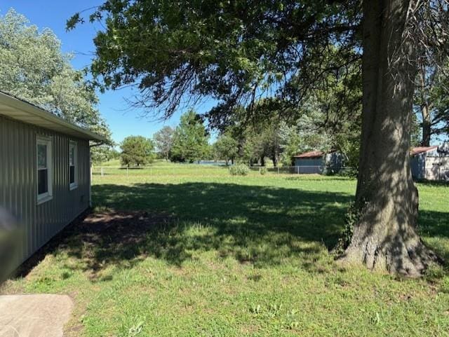 22025 Ness Rd, Parsons, KS 67357 - view of green lawn