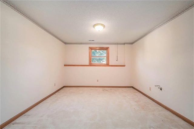 3304 Tepee Ct, Independence, MO 64057 - unfurnished room featuring crown molding, light carpet, baseboards, and a textured ceiling