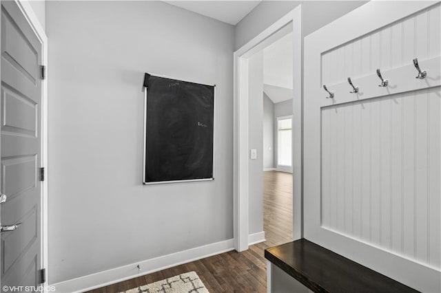 10429 W 170th Pl, Overland Park, KS 66221 - mudroom with dark wood-type flooring and baseboards