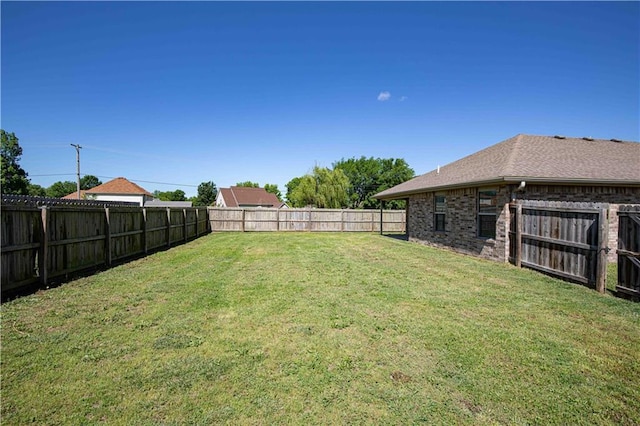 102 Zachary Ln, Carl Junction, MO 64834 - view of yard