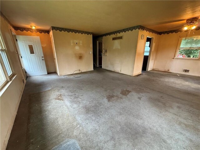 316 N 18th St, Lexington, MO 64067 - unfurnished room featuring ceiling fan and baseboards