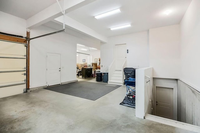 10309 S Oakcrest Ln, Olathe, KS 66061 - view of garage