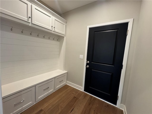 11494 S Longview Rd, Olathe, KS 66061 - mudroom featuring dark wood finished floors and baseboards
