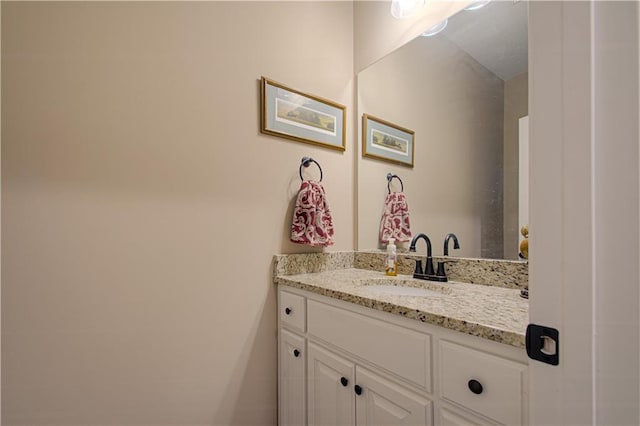 214 N Mcgee St, Tonganoxie, KS 66086 - bathroom featuring vanity