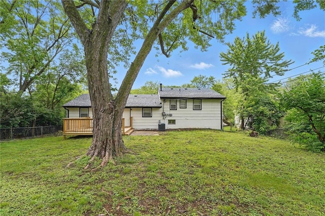 10217 Wheeling Ave, Kansas City, MO 64134 - back of house featuring a wooden deck