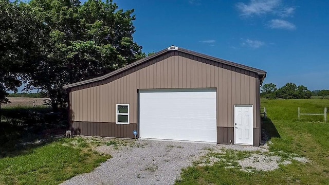 38686 Jingo Rd, Lacygne, KS 66040 - view of detached garage