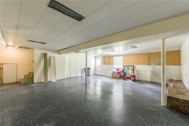 1221 Sunset St, Chillicothe, MO 64601 - view of garage
