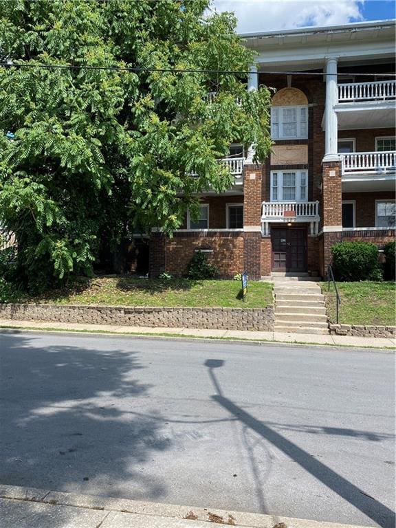 3803 Pennsylvania Ave Unit 1N, Kansas City, MO 64111 - photo 1