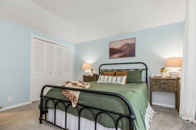 33991 Mission Belleview Rd, Louisburg, KS 66053 - bedroom featuring carpet flooring, a closet, and baseboards