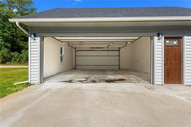38 NW 525th Rd, Warrensburg, MO 64093 - view of garage
