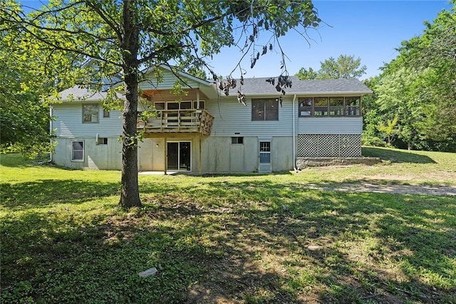 38 NW 525th Rd, Warrensburg, MO 64093 - rear view of property with a yard and a sunroom