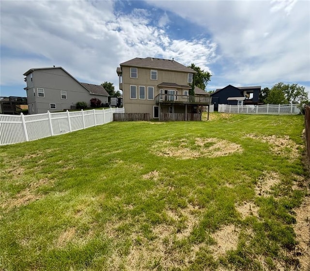 952 NW Maplewood Ct, Grain Valley, MO 64029 - view of yard