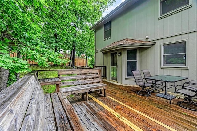 4506 NW Apache Dr, Riverside, MO 64150 - deck featuring outdoor dining space