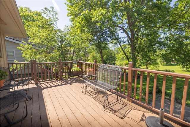 401 E 129th Ter, Kansas City, MO 64145 - view of deck