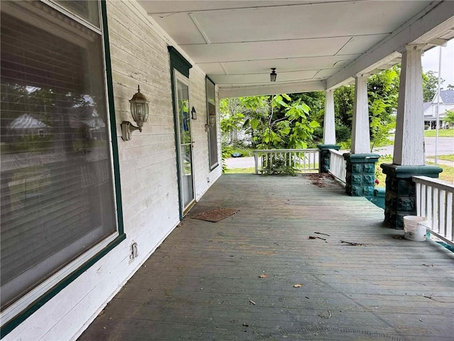 1202 Wall St, Galena, KS 66739 - view of porch