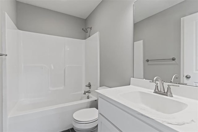 11207 207th St, Peculiar, MO 64078 - full bath with toilet, vanity, and washtub / shower combination