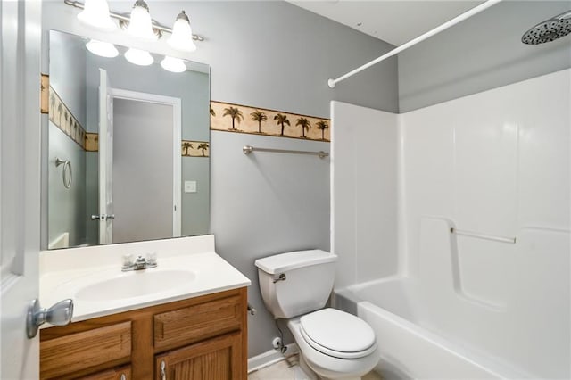 706 E 15th St E, Eudora, KS 66025 - full bath with vanity, toilet, and washtub / shower combination