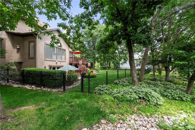15141 Windsor Cir, Leawood, KS 66224 - view of yard