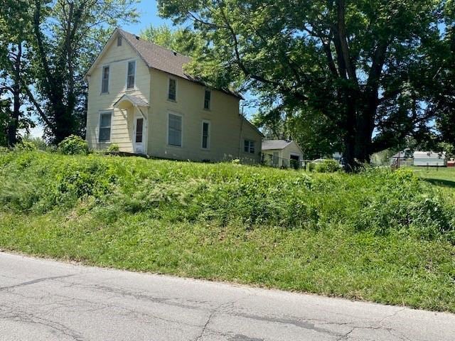 1209 S 6th St, Atchison, KS 66002 - view of property exterior