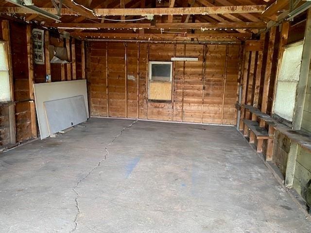 1209 S 6th St, Atchison, KS 66002 - view of garage