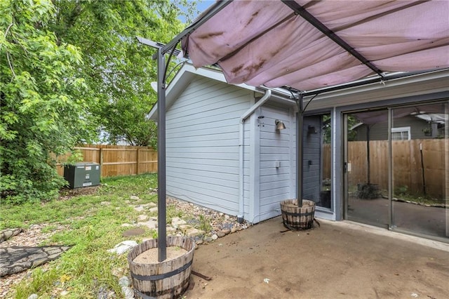 1528 E 123rd St, Olathe, KS 66061 - view of patio