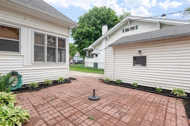901 S 3rd St, Leavenworth, KS 66048 - view of patio / terrace