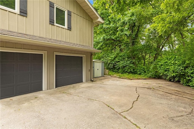 3601 NW 56th St, Houston Lake, MO 64151 - garage with driveway