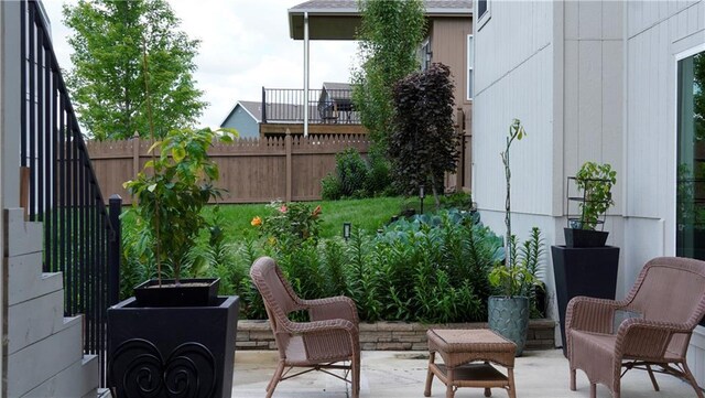 6418 N 141st St, Basehor, KS 66007 - view of patio / terrace