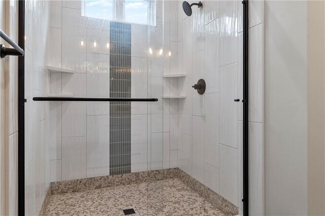 18 Beechwood Ln, Linn Valley, KS 66040 - full bath featuring a shower stall