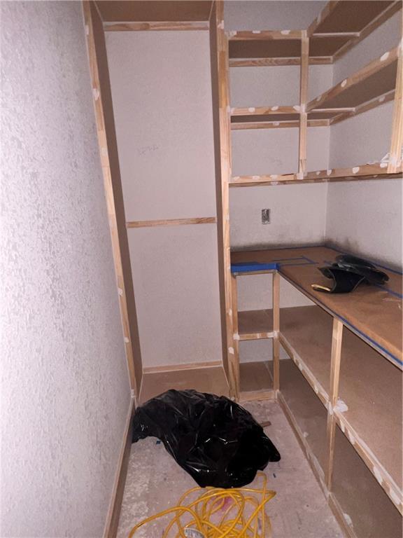 16500 Ingalls St, Gardner, KS 66030 - view of storage area