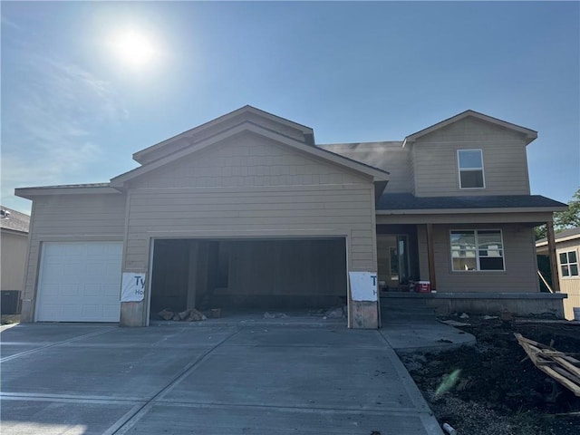 903 Reed Dr, Raymore, MO 64083 - photo 1