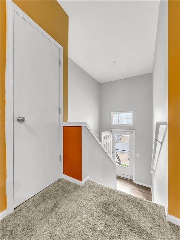 1151 N Mart-Way Dr Unit 103, Olathe, KS 66061 - carpeted entryway featuring baseboards