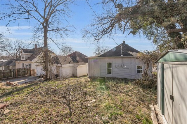 311 N Silver St, Paola, KS 66071 - view of rear view of house