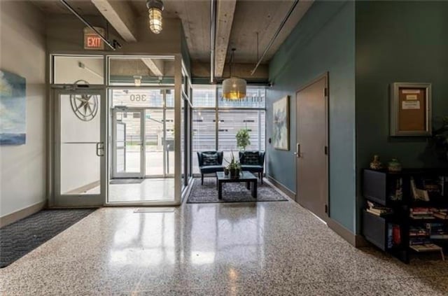 360 W Pershing Rd Unit 250, Kansas City, MO 64108 - view of common area