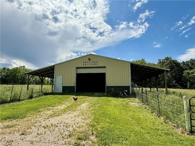 450 SW 725th Rd, Chilhowee, MO 64733 - view of pole building with dirt driveway