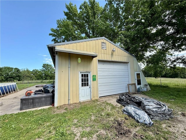 450 SW 725th Rd, Chilhowee, MO 64733 - detached garage with driveway