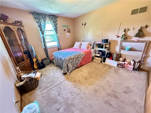 450 SW 725th Rd, Chilhowee, MO 64733 - bedroom featuring a textured ceiling and carpet