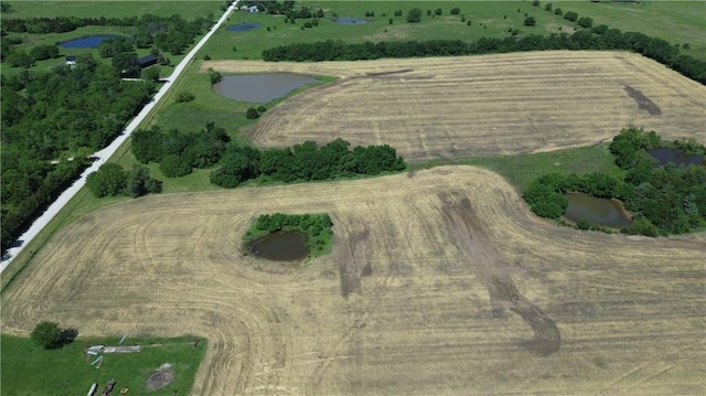 34330 W 407th St, Osawatomie, KS 66064 - view of property location with rural landscape and a large body of water