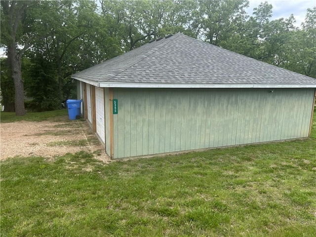 5365 Saratoga Dr, Mclouth, KS 66054 - view of outdoor structure