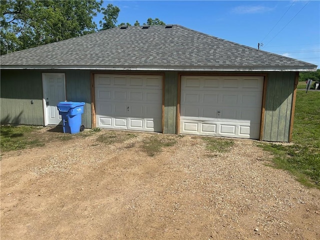 5365 Saratoga Dr, Mclouth, KS 66054 - view of detached garage