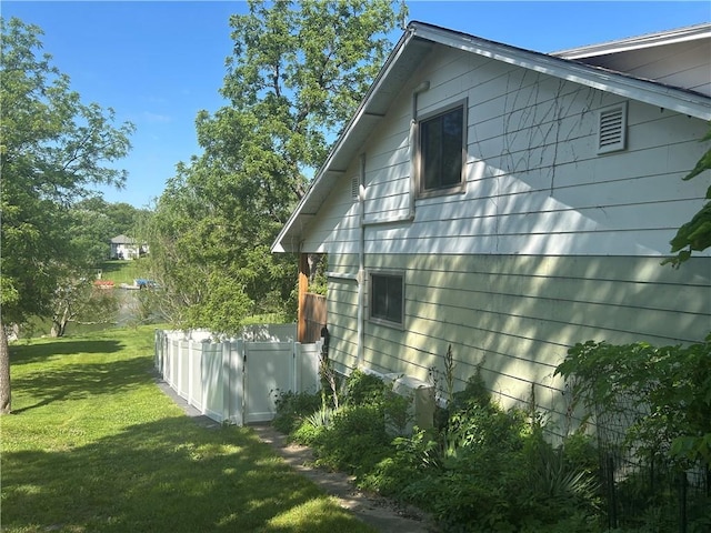 5365 Saratoga Dr, Mclouth, KS 66054 - view of property exterior