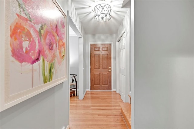 6016 W 85th St, Overland Park, KS 66207 - hallway featuring light wood finished floors and baseboards