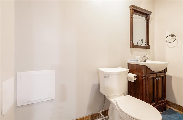 7504 N Palmer Ave, Kansas City, MO 64158 - half bath with toilet and vanity