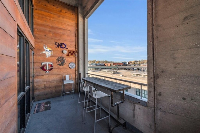 360 W Pershing Rd Unit 310, Kansas City, MO 64108 - view of balcony