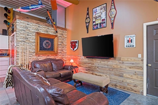 14971 Fairmount Rd, Basehor, KS 66007 - view of living area