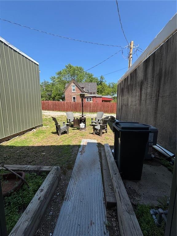 115 N 3rd St, Burlington, KS 66839 - view of wooden deck