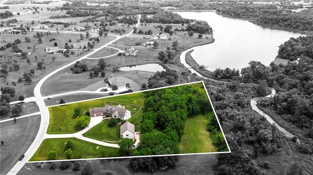 15405 161st St, Bonner Springs, KS 66012 - view of property location featuring a large body of water and property boundaries highlighted