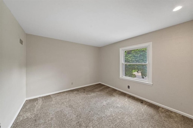 5000 W 96th St, Overland Park, KS 66207 - unfurnished room with carpet, baseboards, and recessed lighting